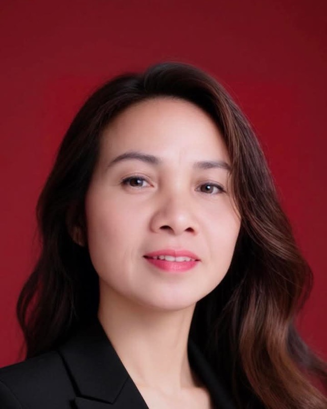 HLV Út Lệ – NU U